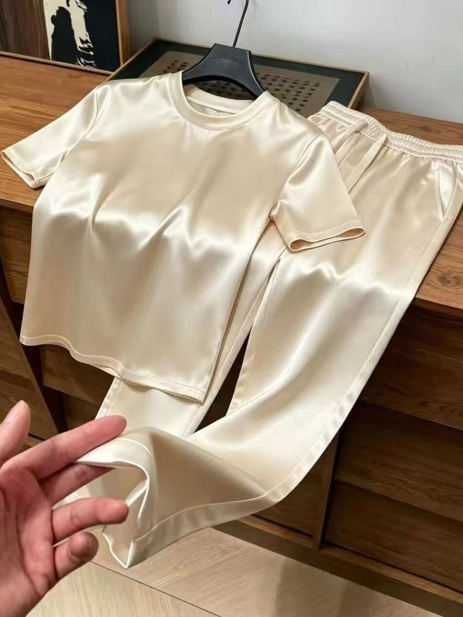 Glossy Acetate Ice Silk Short  - Summer Clothing Brands 리뷰 및 가격